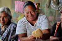 Aurelia Fierro - Promotora comunitaria, Centro de Desarrollo Comunitario Centéolt, Oaxaca, México